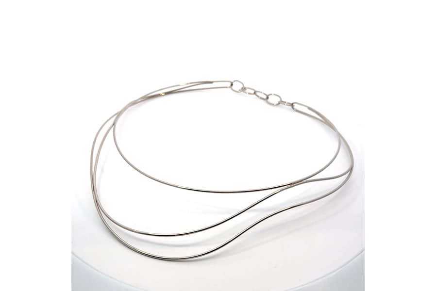 ティファニー ウェーブ ネックレス 750